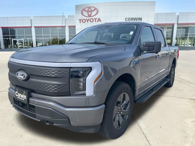 Used 2024 Ford F150 Lightning Flash AWD/4WD image 7