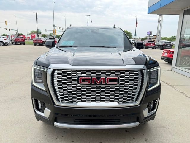 Used 2023 GMC Yukon XL Denali image 36