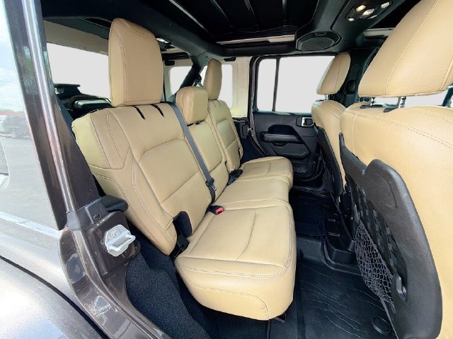 Used 2019 Jeep Wrangler Unlimited Rubicon AWD/4WD image 29