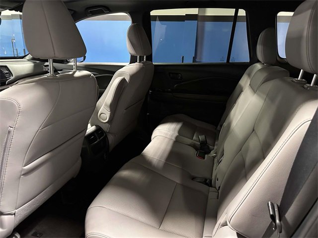 Certified 2023 Honda Passport EX-L image 17