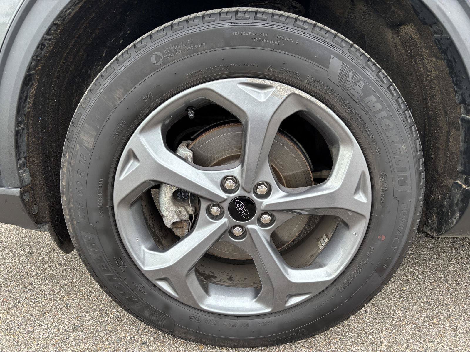 Used 2025 Ford Escape ST-Line Select AWD/4WD image 7