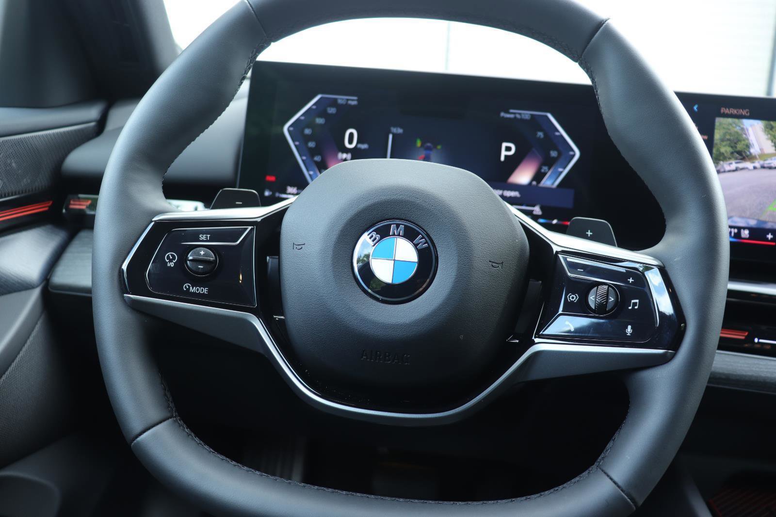 Used 2025 BMW 530i xDrive w/ Premium Package AWD/4WD image 27