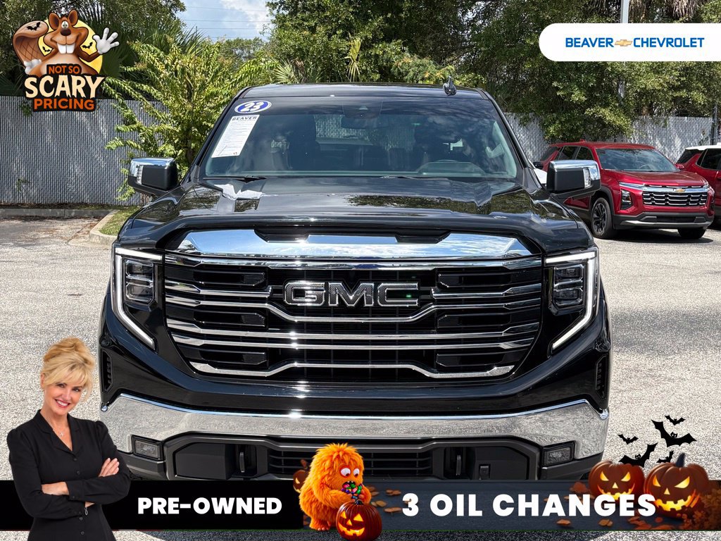 Used 2023 GMC Sierra 1500 SLT w/ SLT Premium Package AWD/4WD image 3