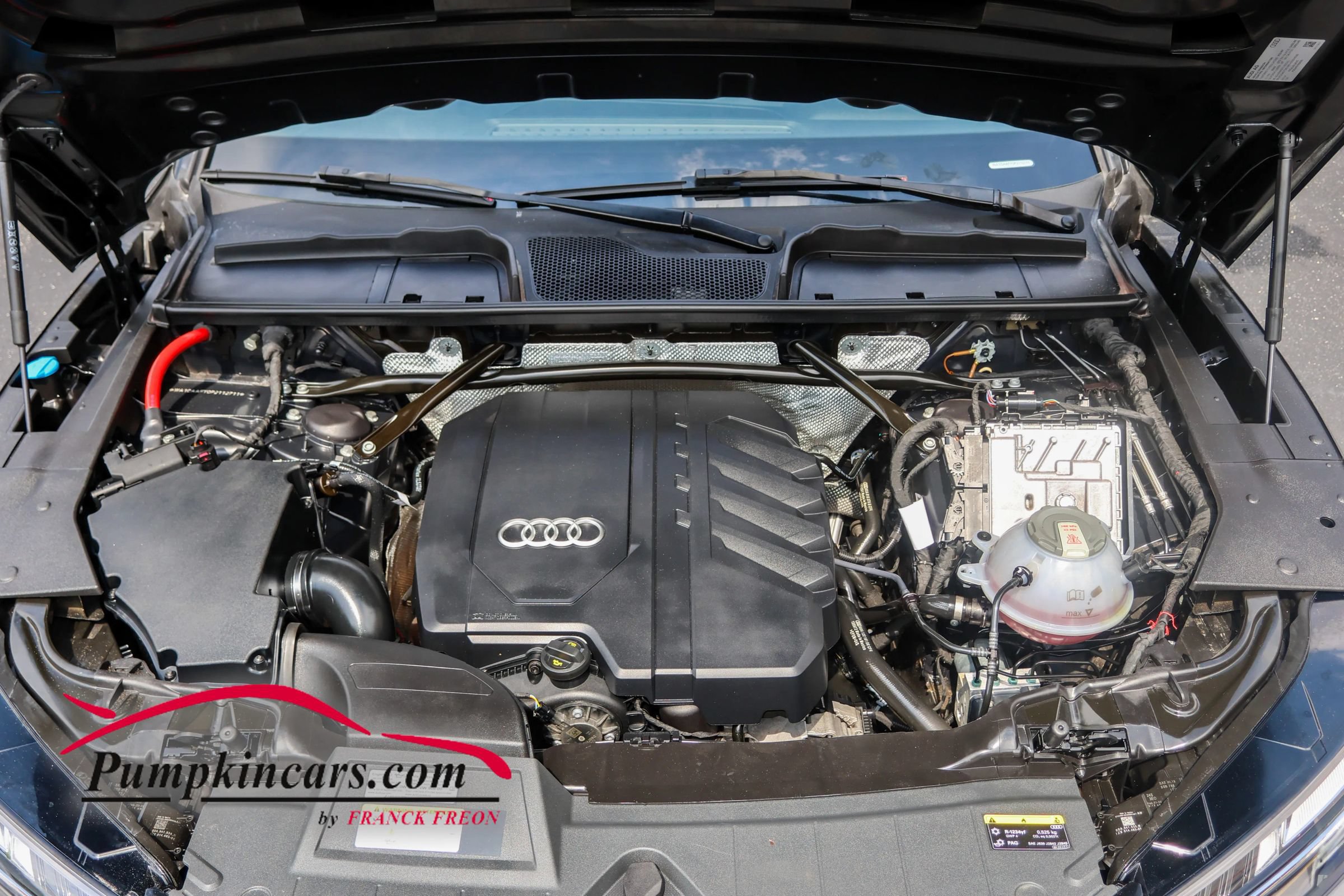 Used 2023 Audi Q5 2.0T Premium w/ Convenience Package AWD/4WD image 13