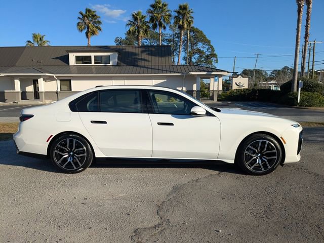 New 2026 BMW 740i xDrive image 4