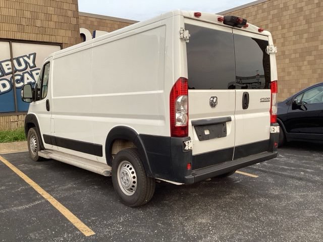 Used 2025 RAM ProMaster 2500 w/ U-Haul Equipment Group FWD image 12
