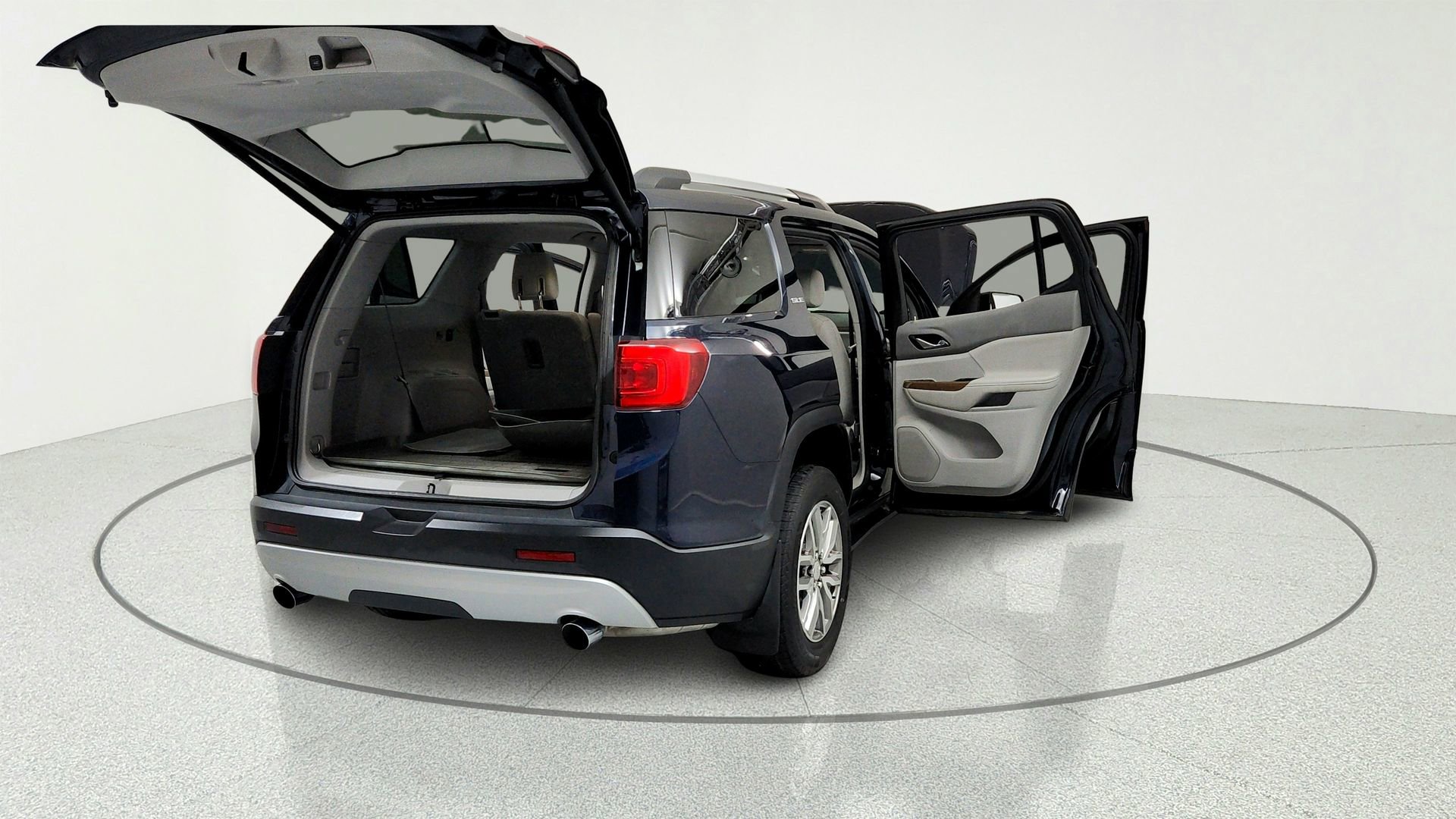 Used 2017 GMC Acadia SLE FWD image 12