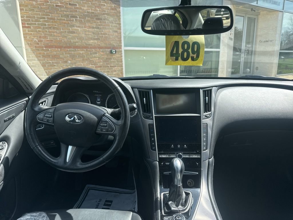 Used 2016 INFINITI Q50 3.0t Premium w/ 3.0T Premium Plus Package image 3