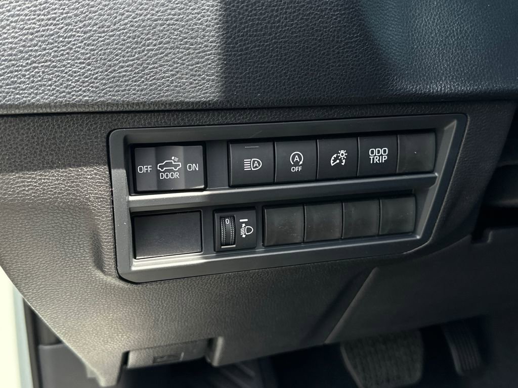 New 2026 Toyota Tundra SR5 image 9