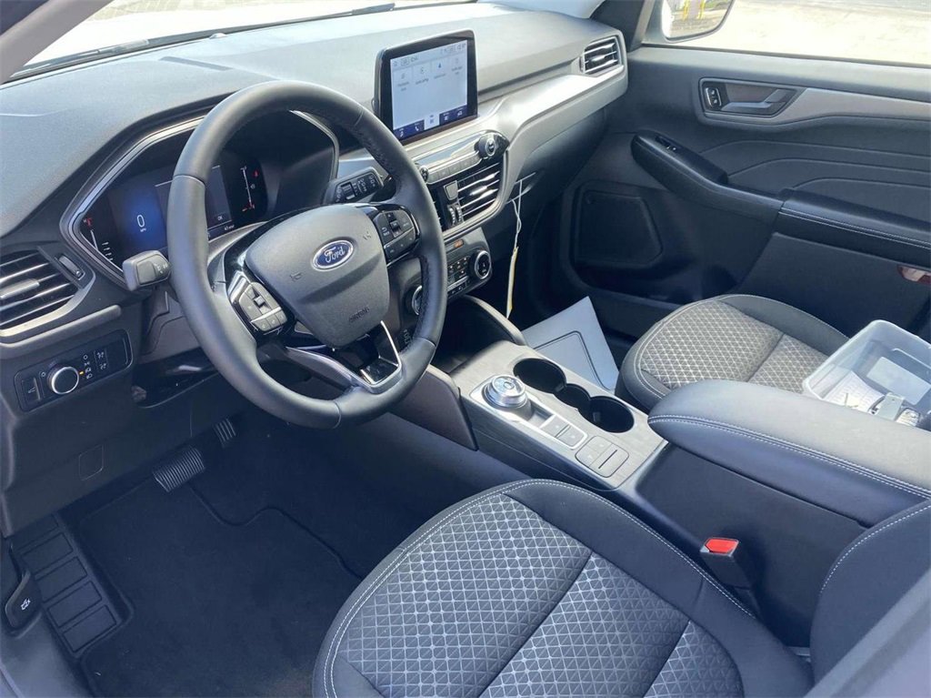 New 2025 Ford Escape Active w/ Cold Weather Package image 11