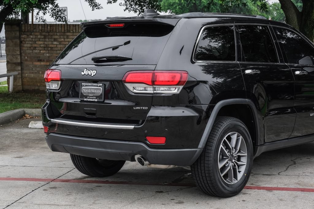 Used 2022 Jeep Grand Cherokee Limited w/ Tech Group RWD image 17