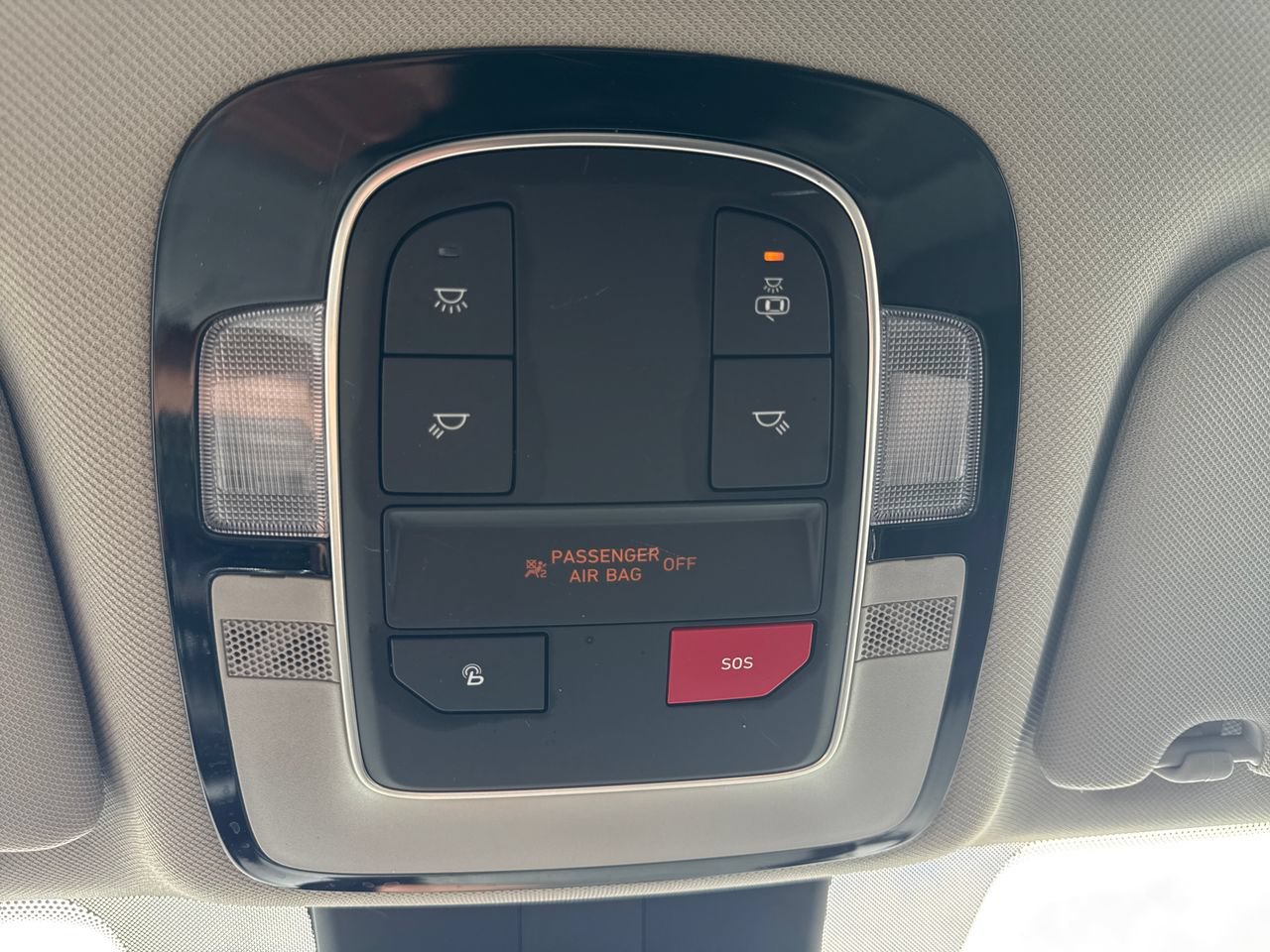 Used 2023 Hyundai Santa Fe SEL AWD/4WD image 30