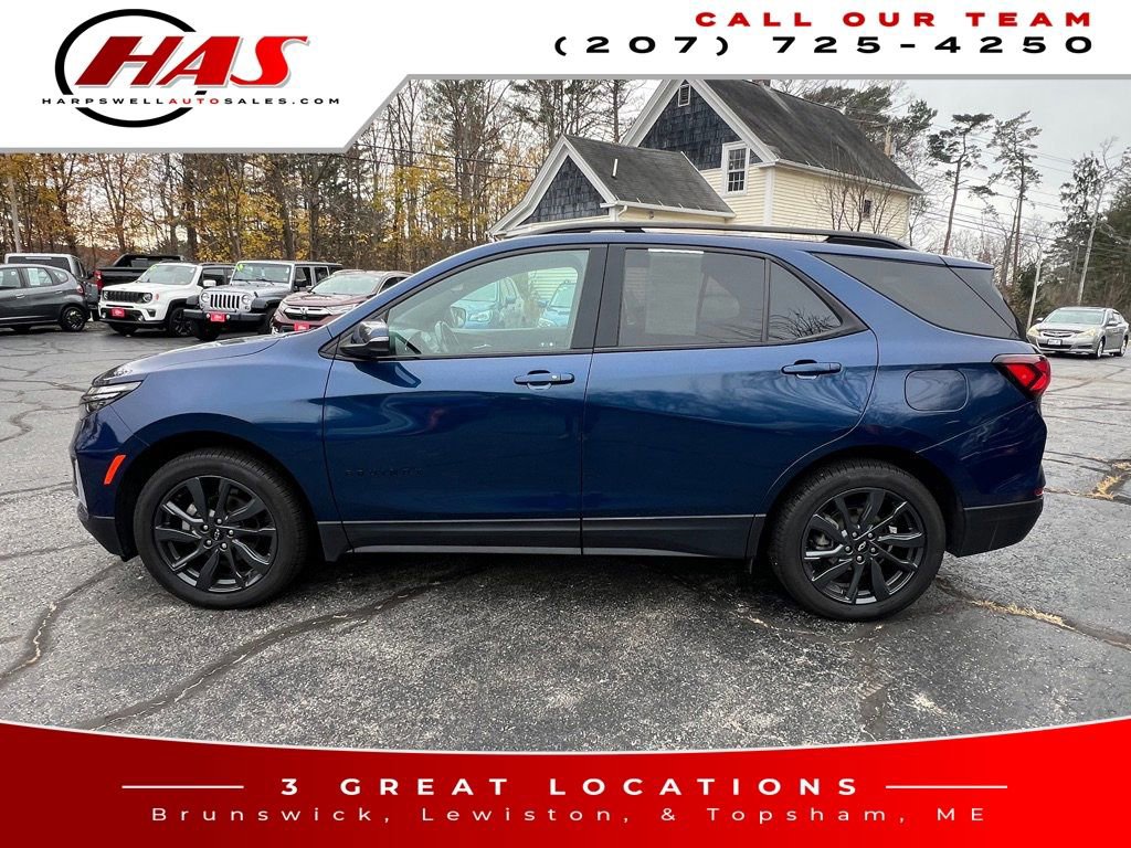 Used 2022 Chevrolet Equinox RS w/ Infotainment Package AWD/4WD image 3