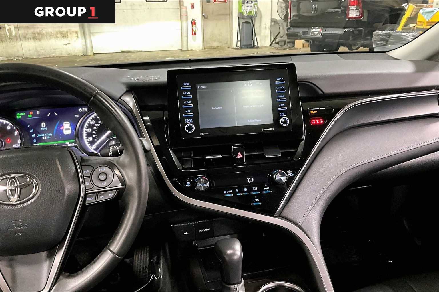 Used 2024 Toyota Camry SE w/ Cold Weather Package AWD/4WD image 7