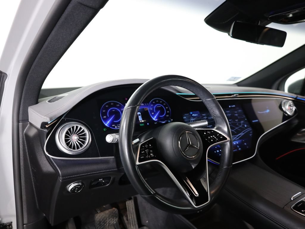 Used 2023 Mercedes-Benz EQS 580 4MATIC SUV image 27