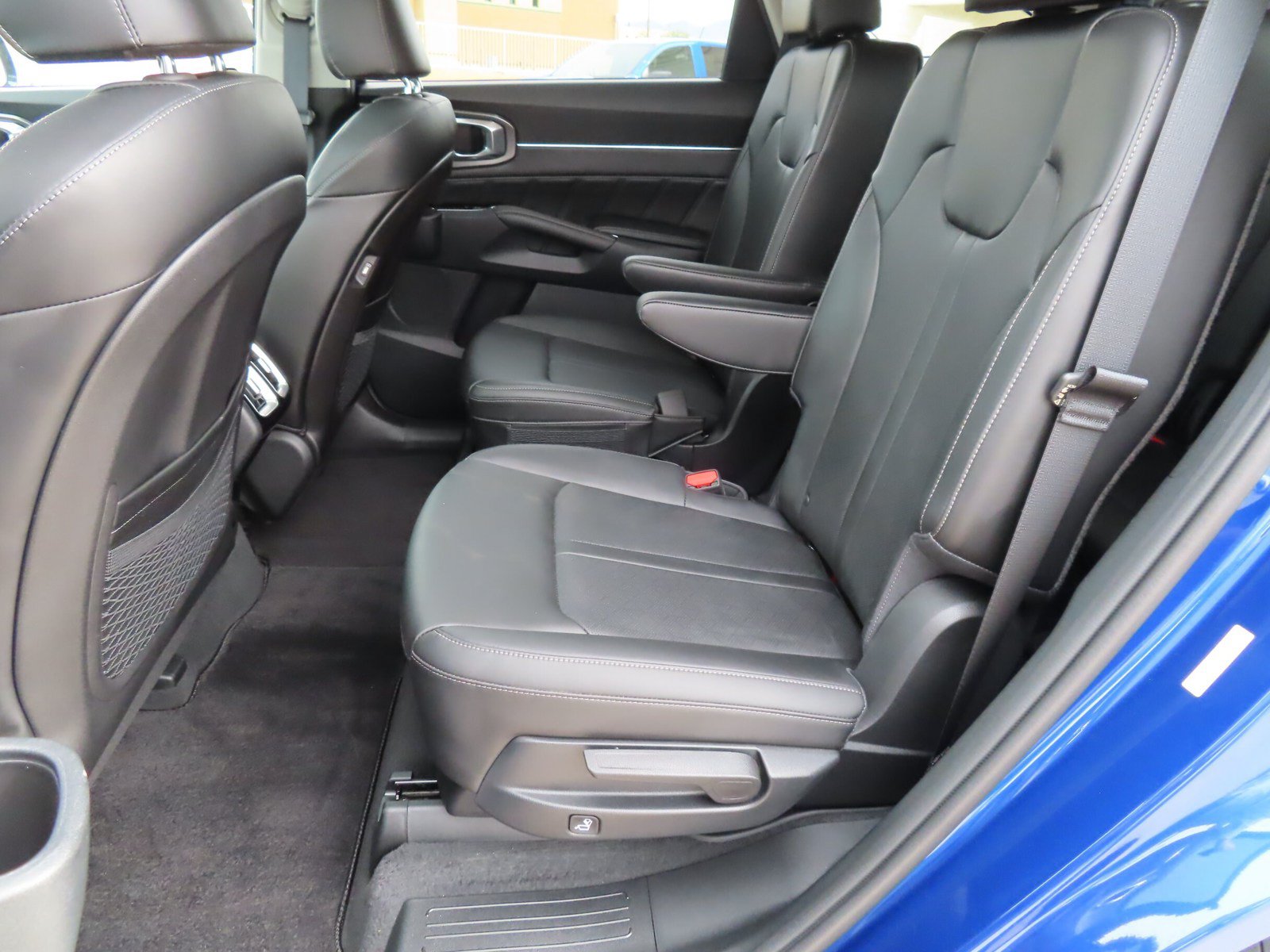 Used 2023 Kia Sorento SX AWD/4WD image 15