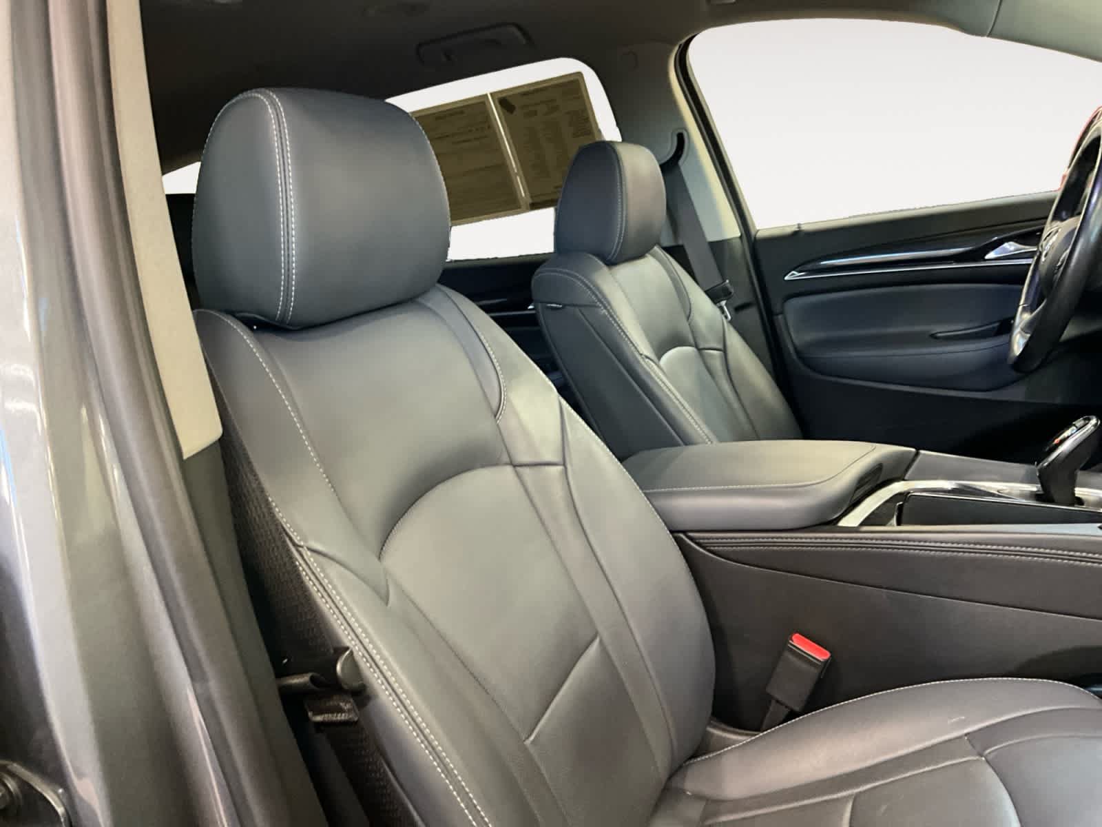 Used 2020 Buick Enclave Premium w/ LPO, Luxury Package FWD image 21