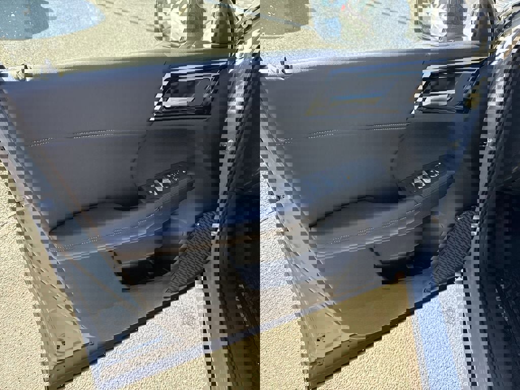 New 2026 Mitsubishi Outlander Trail Edition image 25