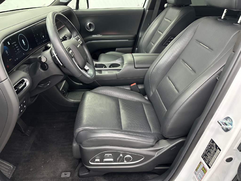 Used 2026 Hyundai Palisade Calligraphy FWD image 9