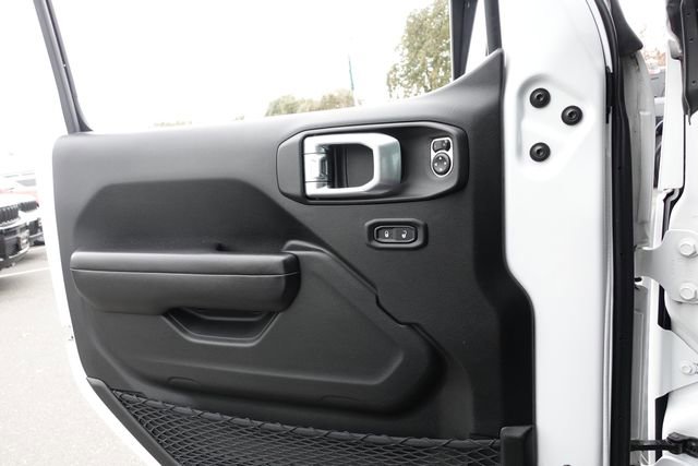 Used 2019 Jeep Wrangler Unlimited Rubicon w/ Safety Group image 15