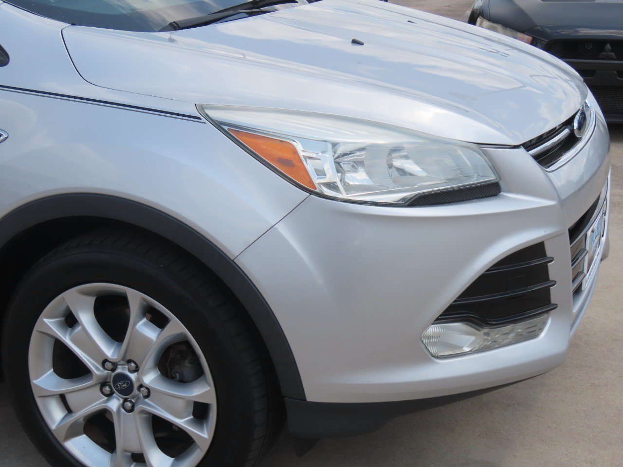 Used 2016 Ford Escape Titanium FWD image 6