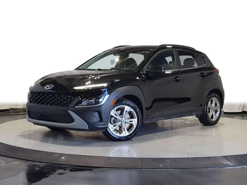 Used 2023 Hyundai Kona SEL AWD/4WD image 1