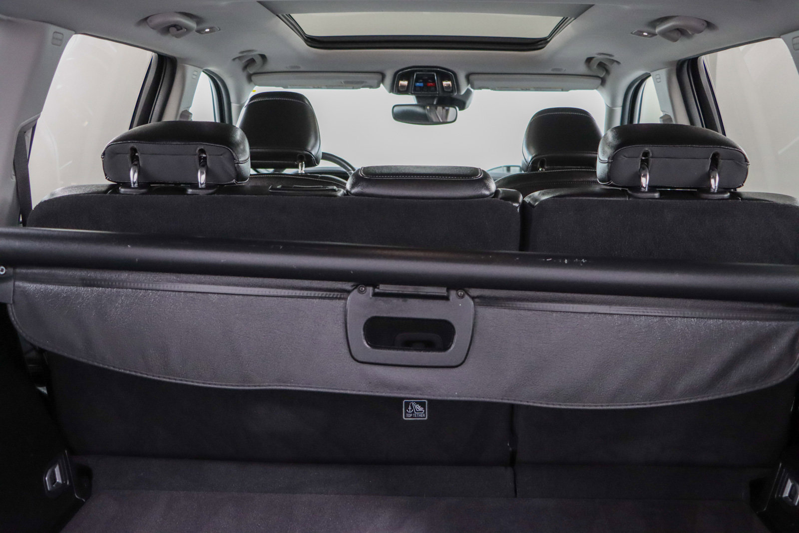 Used 2023 Jeep Grand Cherokee Limited image 29