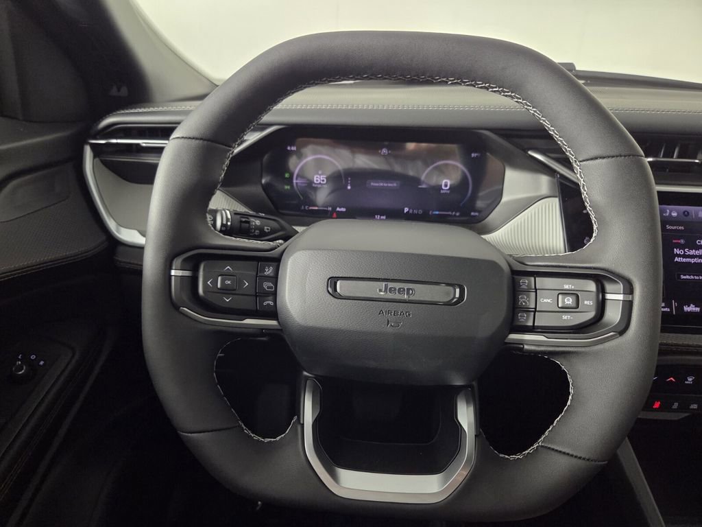 New 2026 Jeep Cherokee Limited AWD/4WD image 13