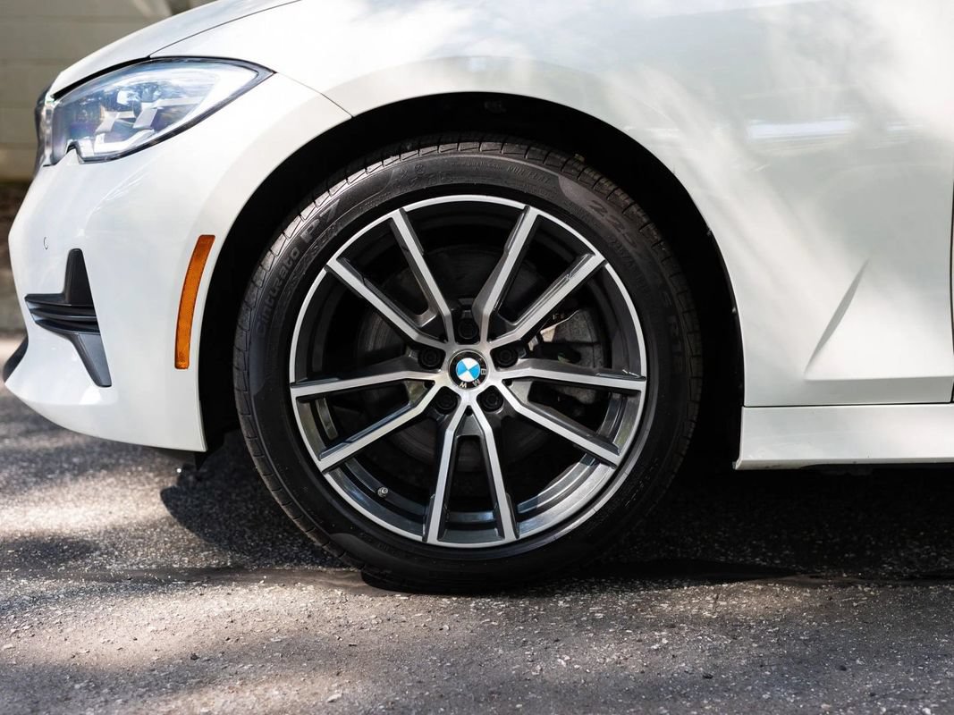 Used 2022 BMW 330i xDrive Sedan w/ Premium Package 2 AWD/4WD image 13