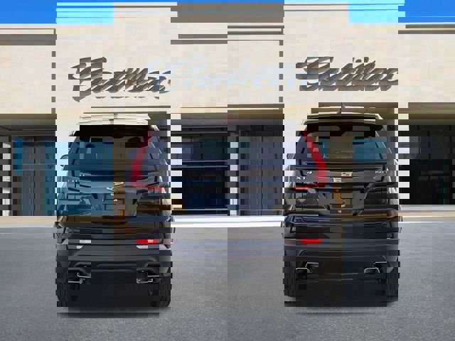 Used 2022 Cadillac XT4 Luxury image 4