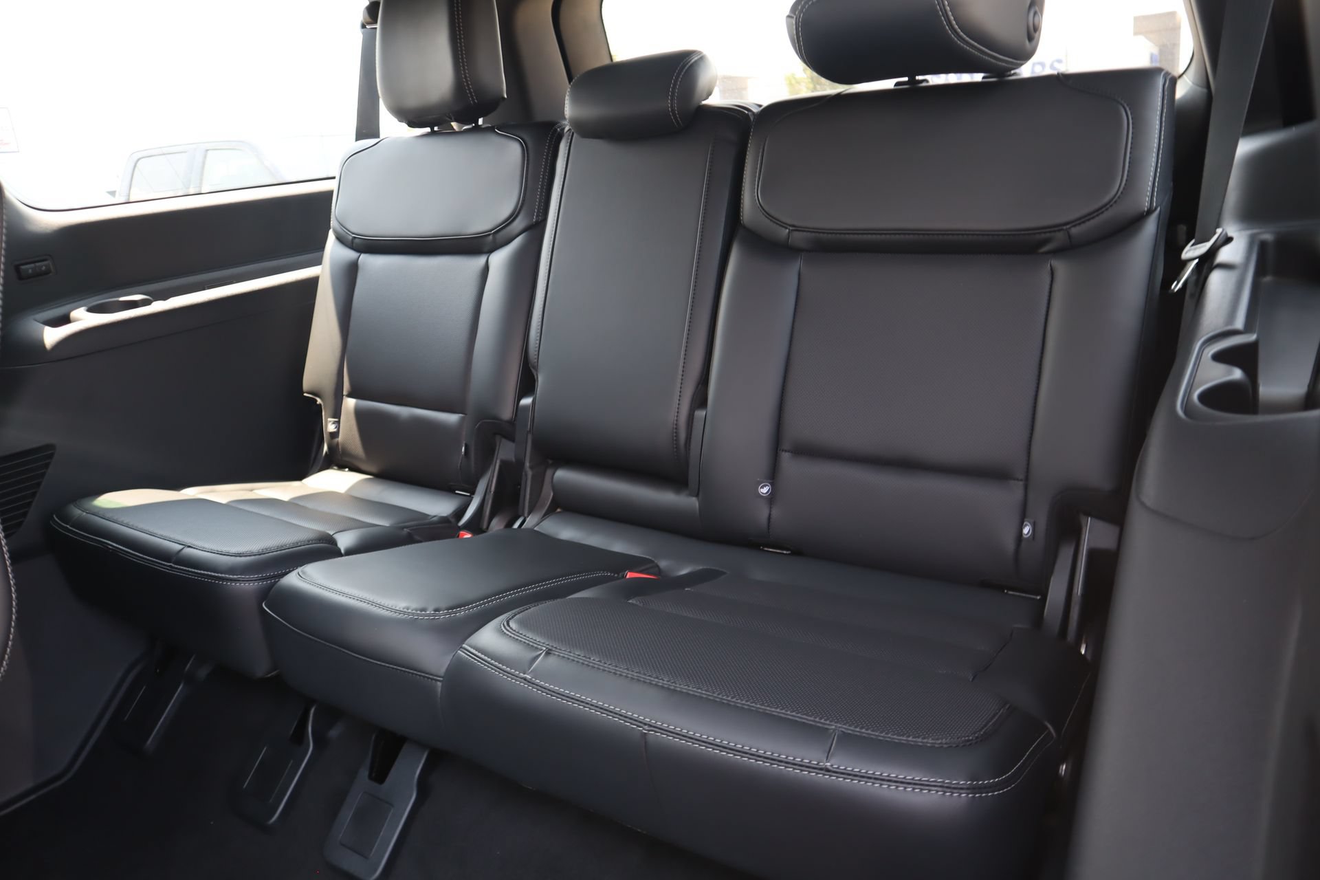 New 2027 Ford Expedition Max Platinum w/ Stealth Appearance Package AWD/4WD image 14