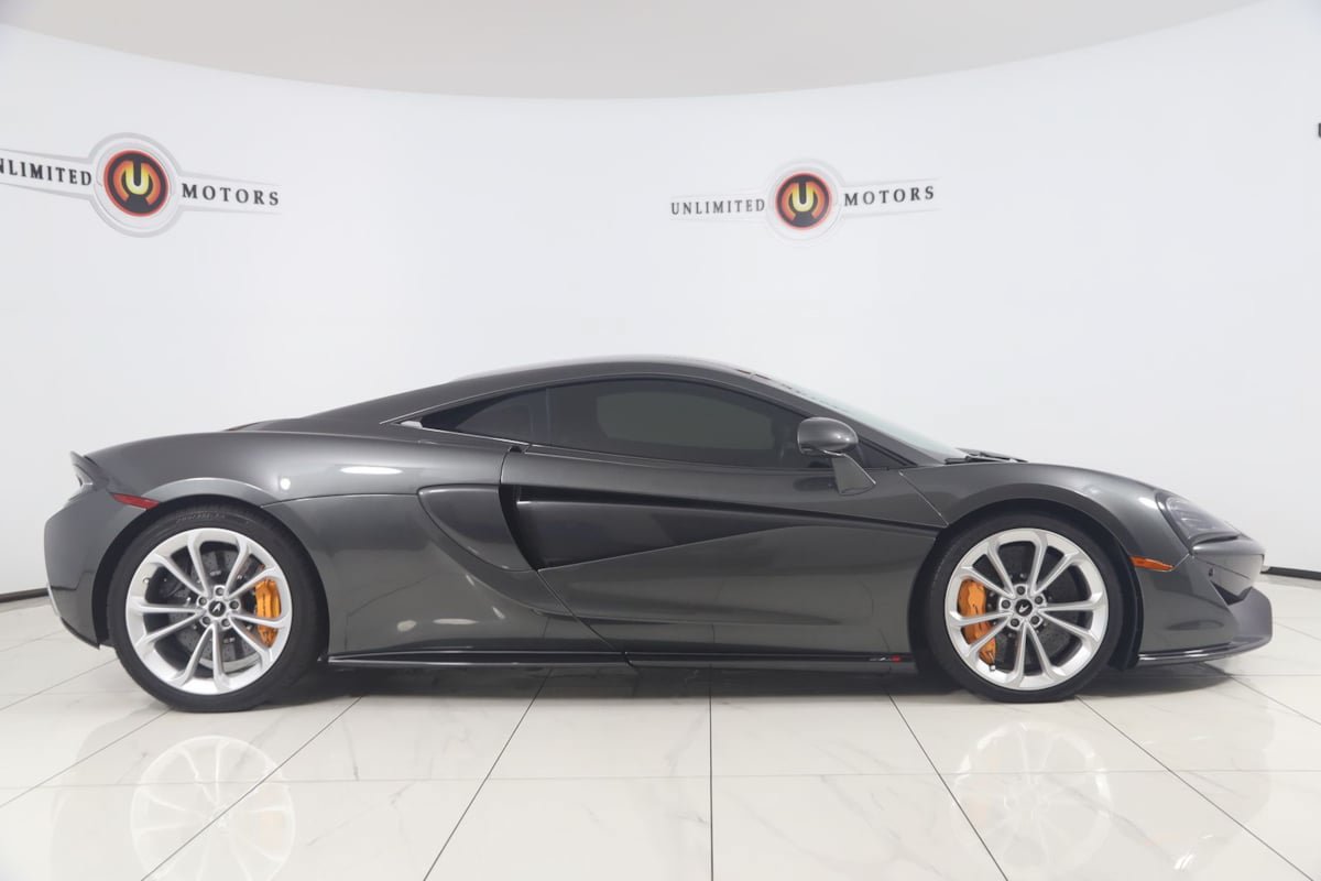 Used 2020 McLaren 570S Coupe RWD image 2