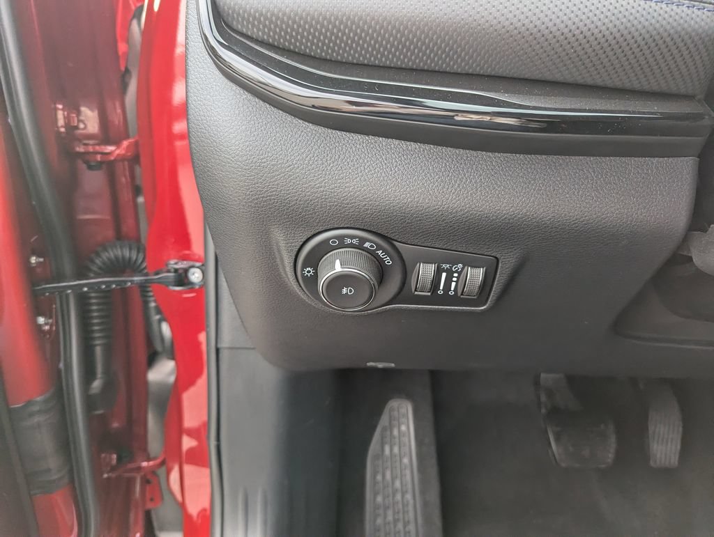 New 2026 Jeep Compass Latitude AWD/4WD image 20