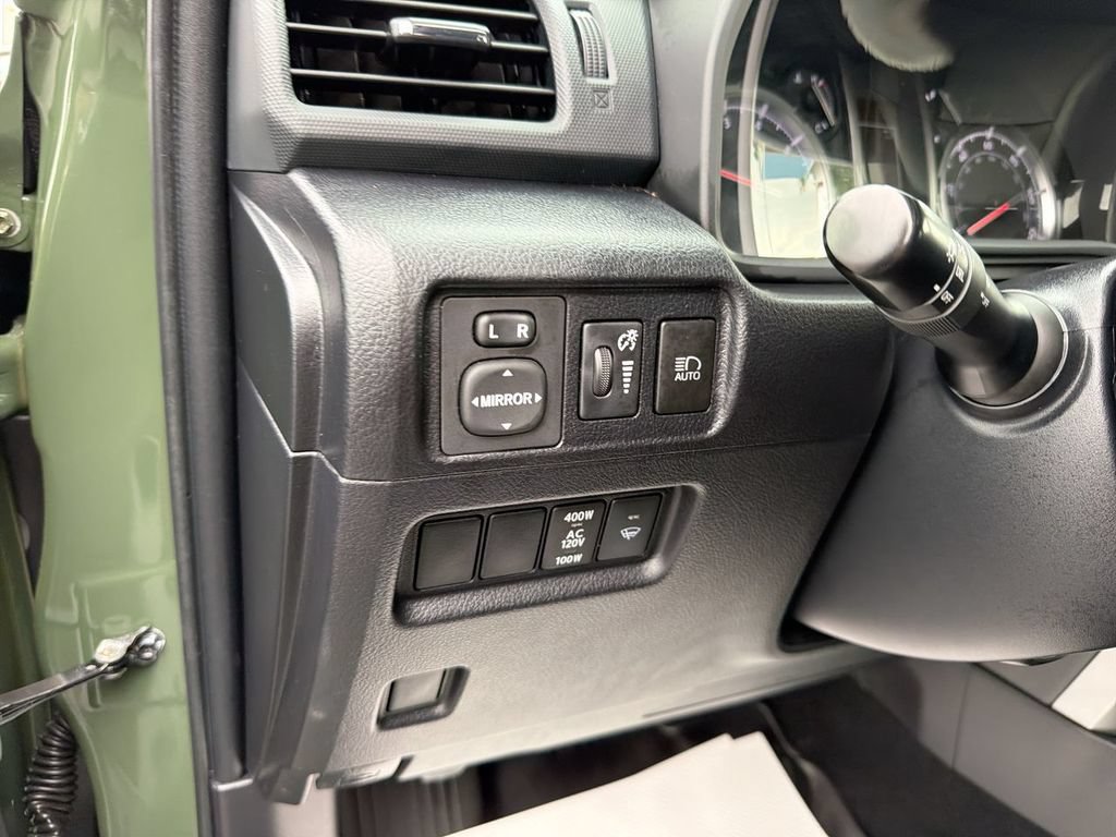 Used 2022 Toyota 4Runner TRD Sport AWD/4WD image 20