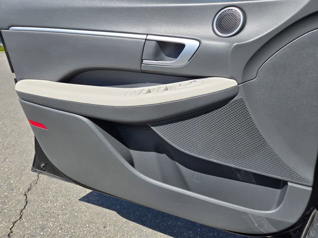 Used 2024 Hyundai Sonata SEL FWD image 19