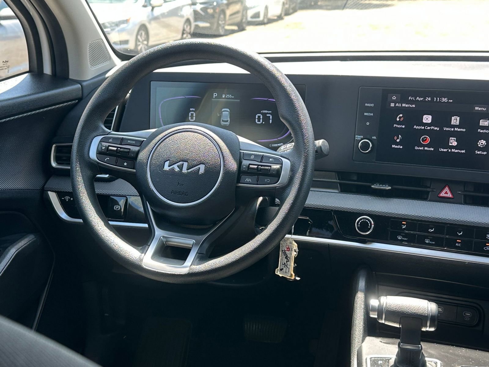 Used 2025 Kia Sportage LX FWD image 33