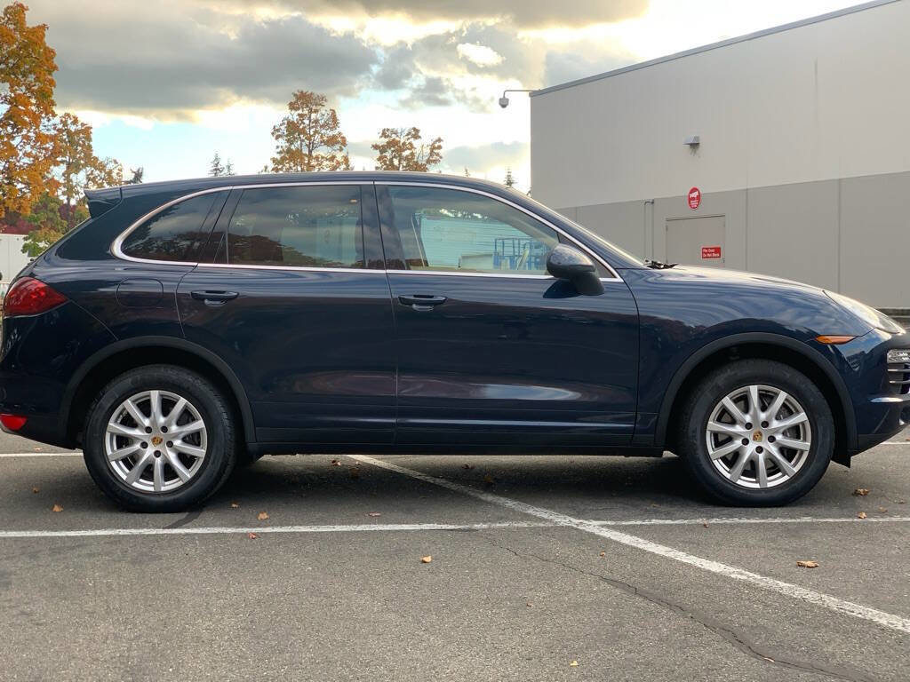 Used 2012 Porsche Cayenne image 25