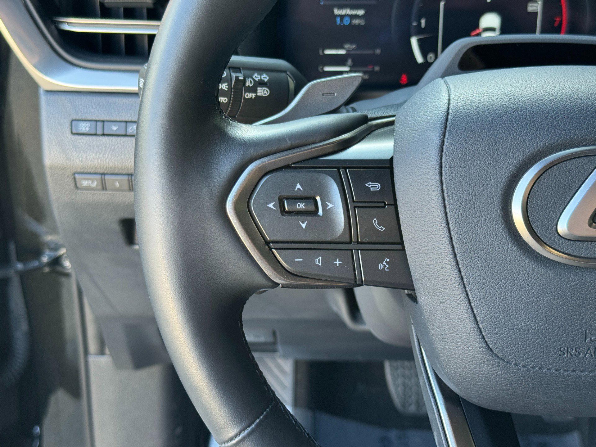 Used 2024 Lexus GX 550 image 29