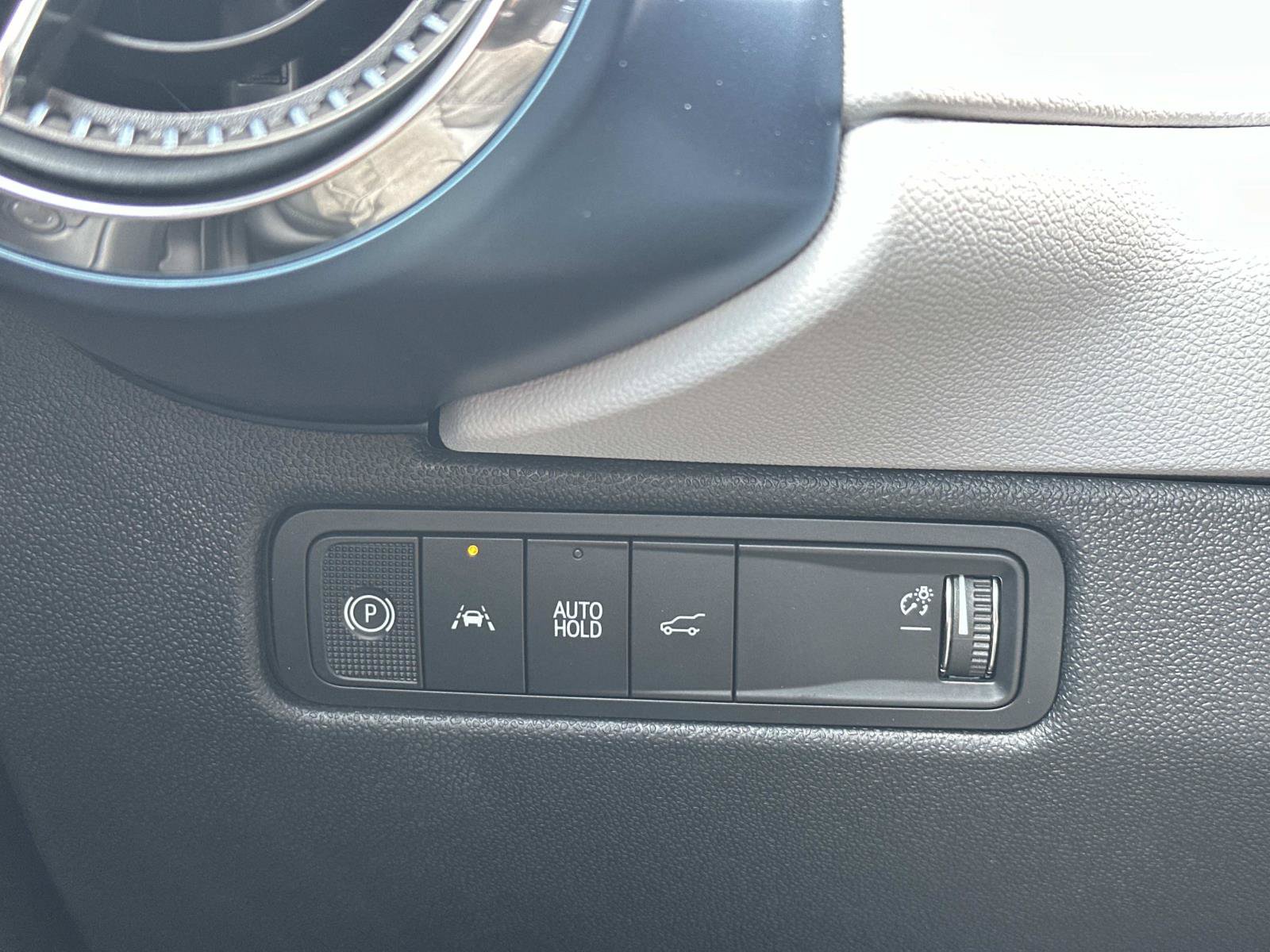 Used 2026 Chevrolet Equinox EV LT FWD image 25