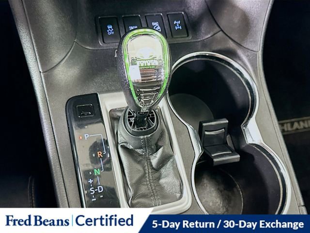 Used 2015 Toyota Highlander XLE image 19