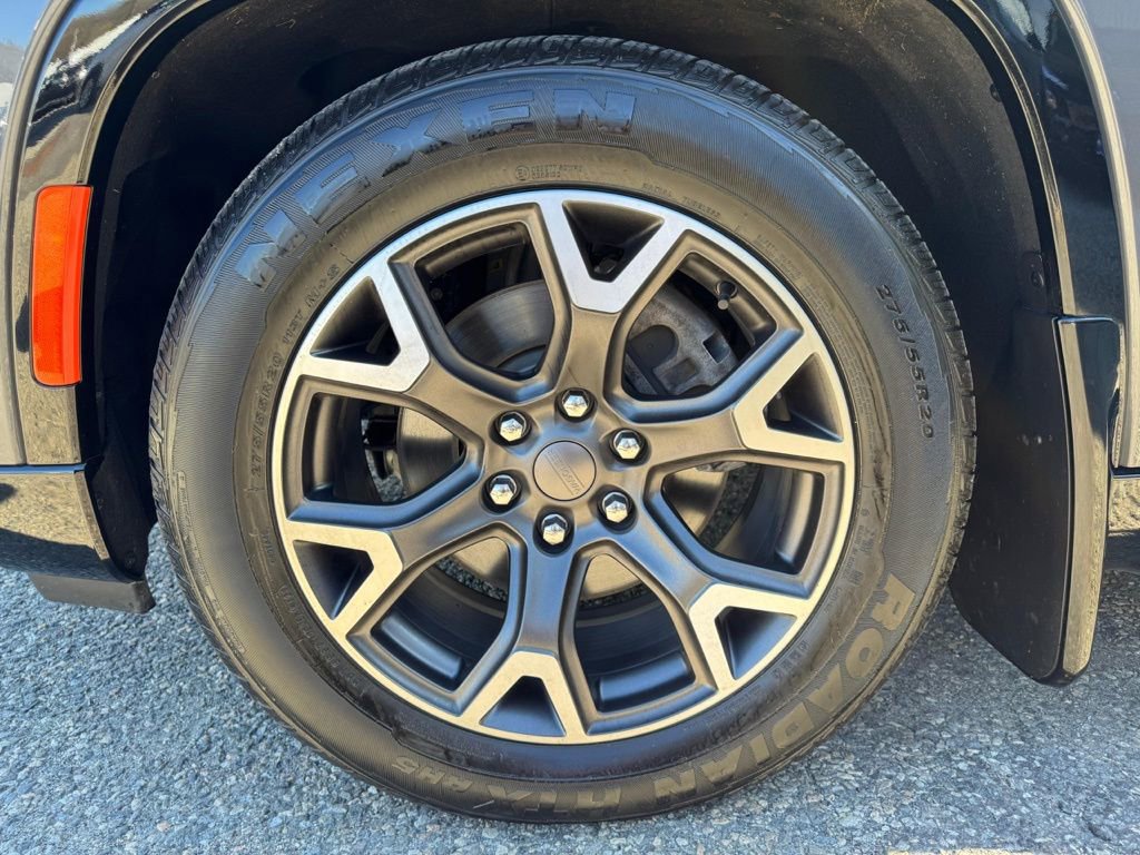 Used 2023 Jeep Wagoneer Series III w/ Convenience Group I AWD/4WD image 10