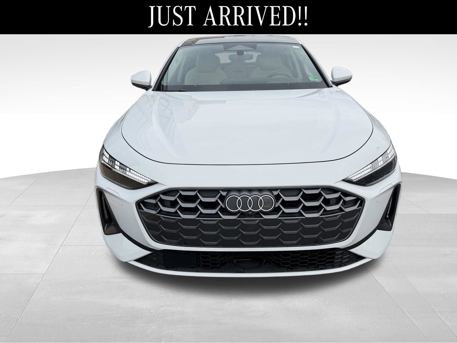 Used 2025 Audi A5 2.0T Prestige image 2