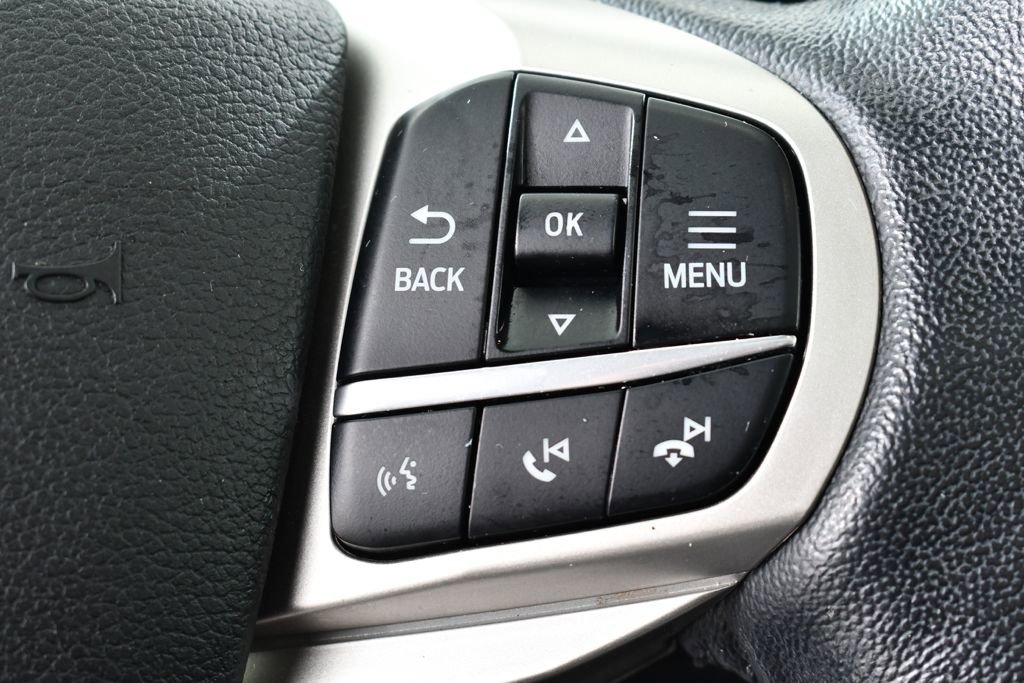 Used 2021 Ford Explorer XLT w/ Equipment Group 202A AWD/4WD image 33
