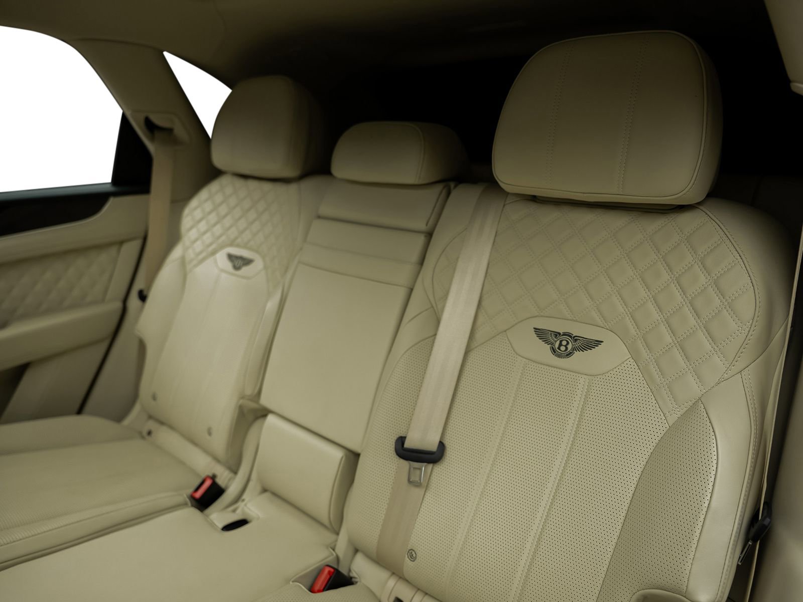 Used 2021 Bentley Bentayga Speed AWD/4WD image 37