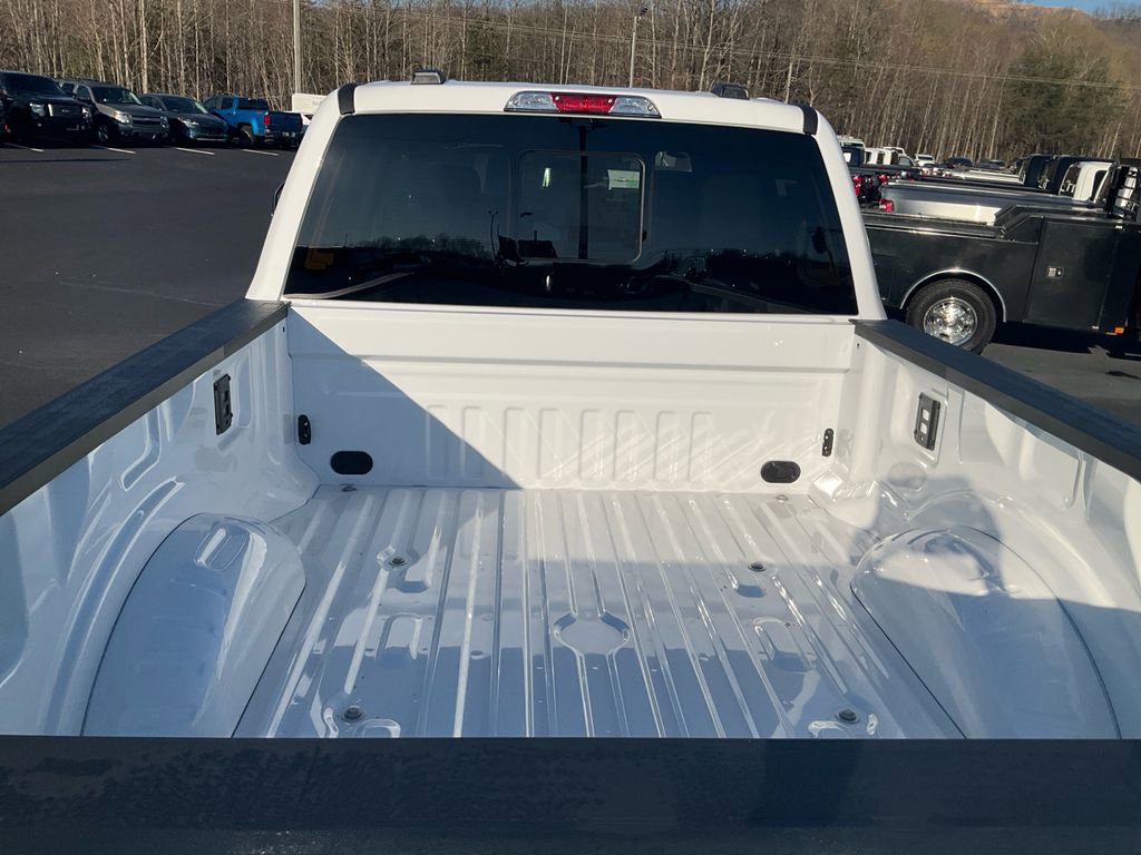 New 2026 Ford F250 XL w/ XL Driver Assist Package AWD/4WD image 19