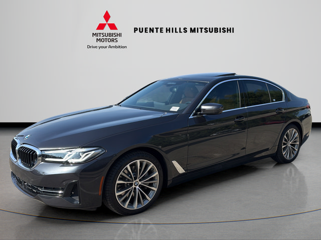 Used 2022 BMW 530i RWD image 1