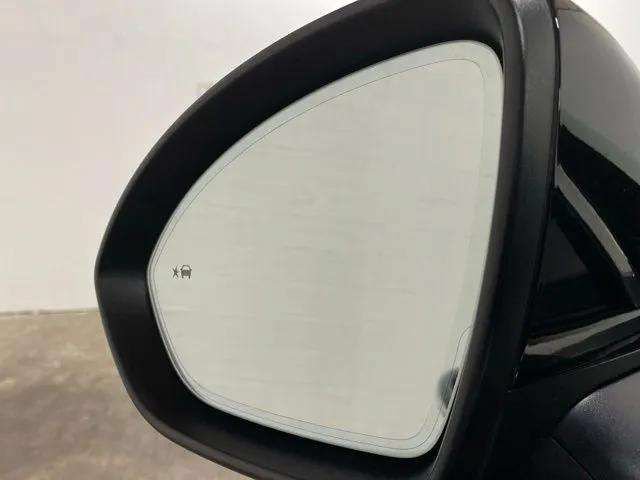 Used 2024 Buick Envision Preferred AWD/4WD image 95