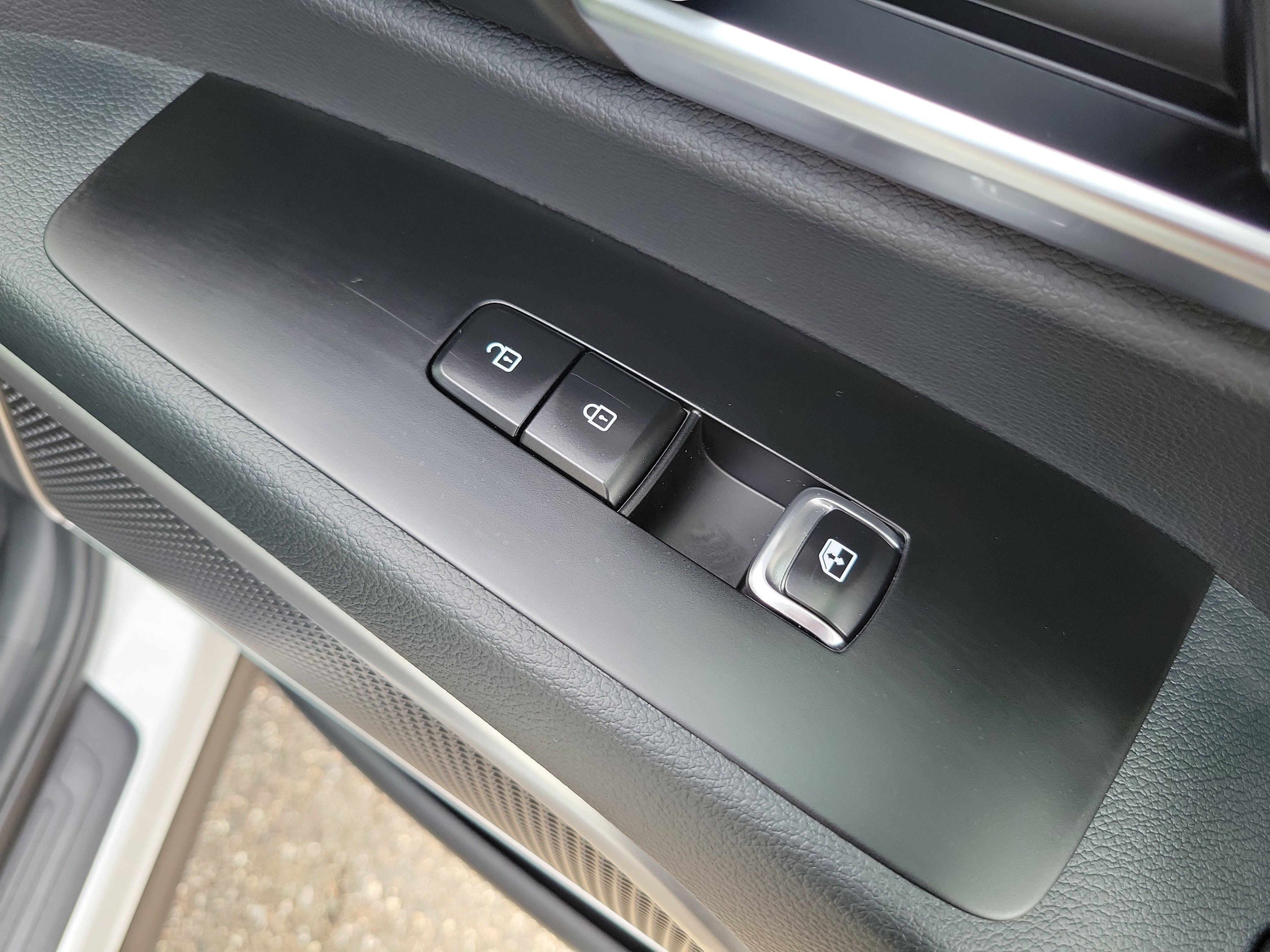 Certified 2025 Kia Telluride EX FWD image 9