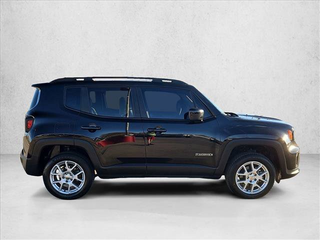 Used 2021 Jeep Renegade Latitude image 4