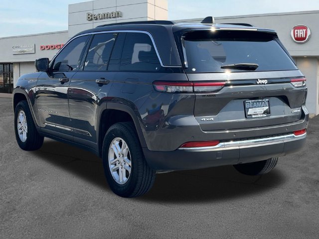 Used 2024 Jeep Grand Cherokee Laredo w/ Luxury Tech Group I AWD/4WD image 5